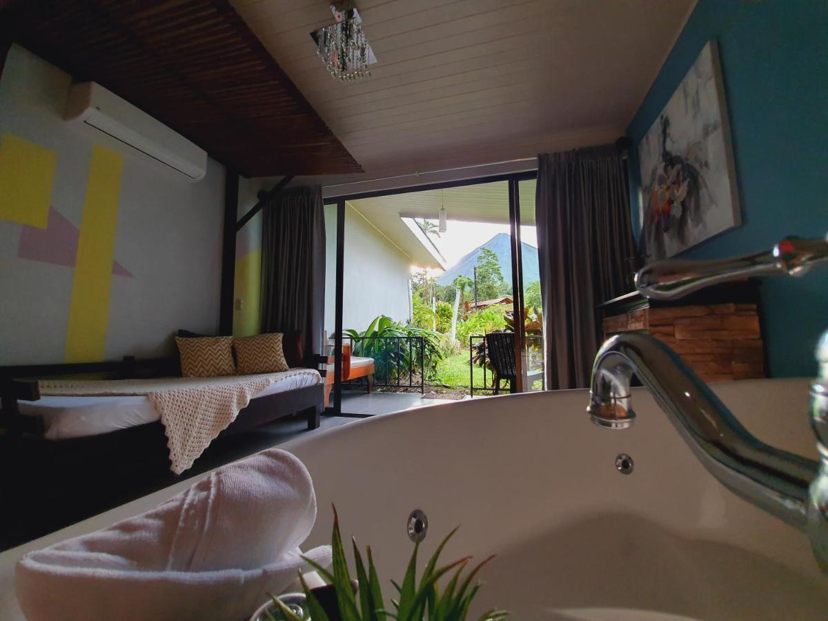 Hotel Yellow Tree *